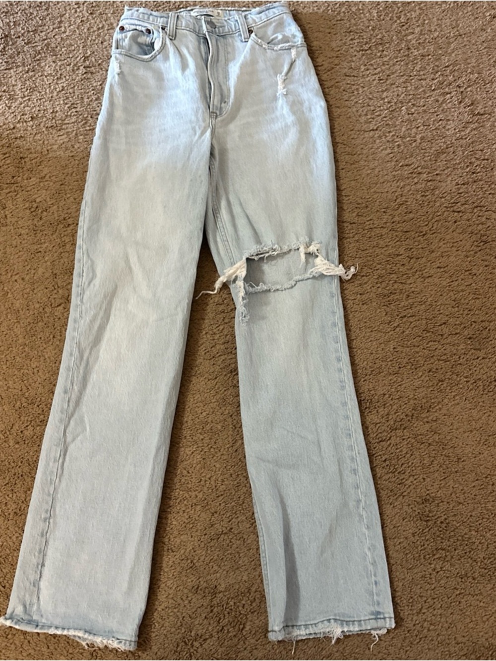 Abercrombie Fitch The 90s Straight Ultra High Rise Distressed Light Size 25/0R